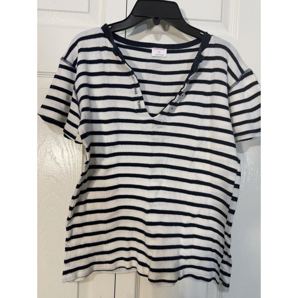 Cavan & Co. Knit Top Short sleeve Blue/White Size Small
